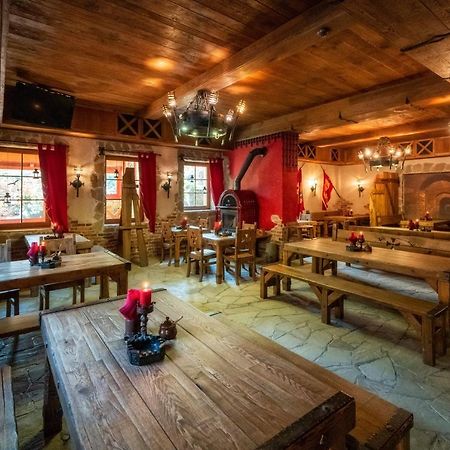 Pokoje W Oberzy Czarny Gron Rzyki Esterno foto